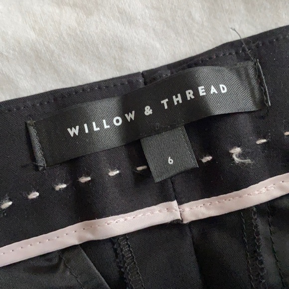 Willow & Thread Black Cropped Pants - Picture 6 of 8